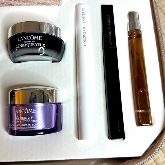$650! LANCÔME 2024 BEAUTY BOX 10 Iconic Products - Picture 10 of 14
